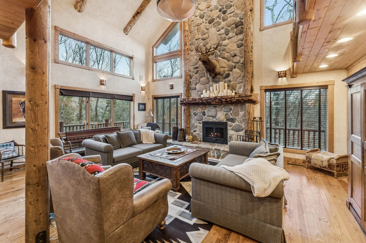 Escape Lodge #66
