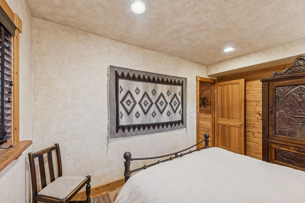 Escape Lodge #46