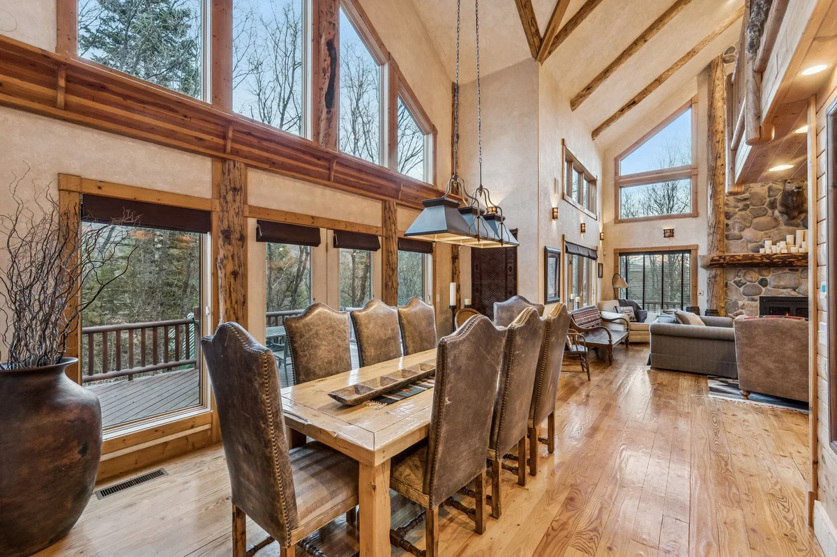 Escape Lodge #73