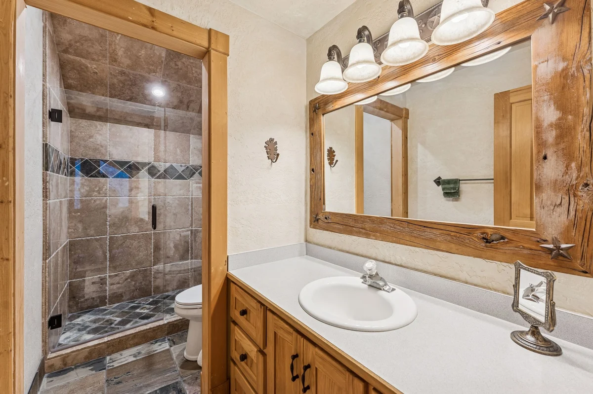Escape Lodge #74