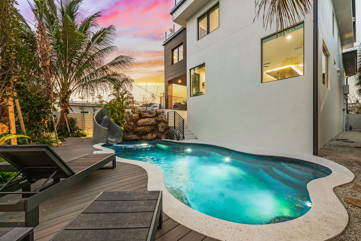 Wander Lido Retreat #91