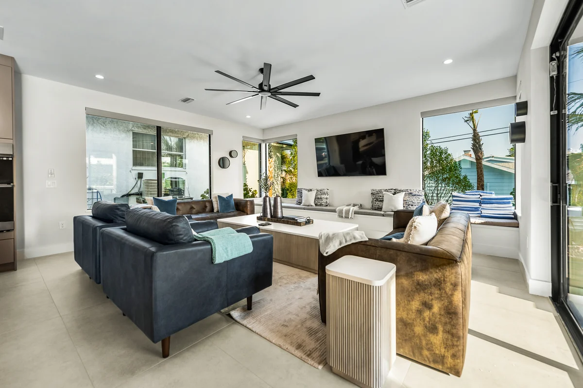 Wander Lido Retreat #83