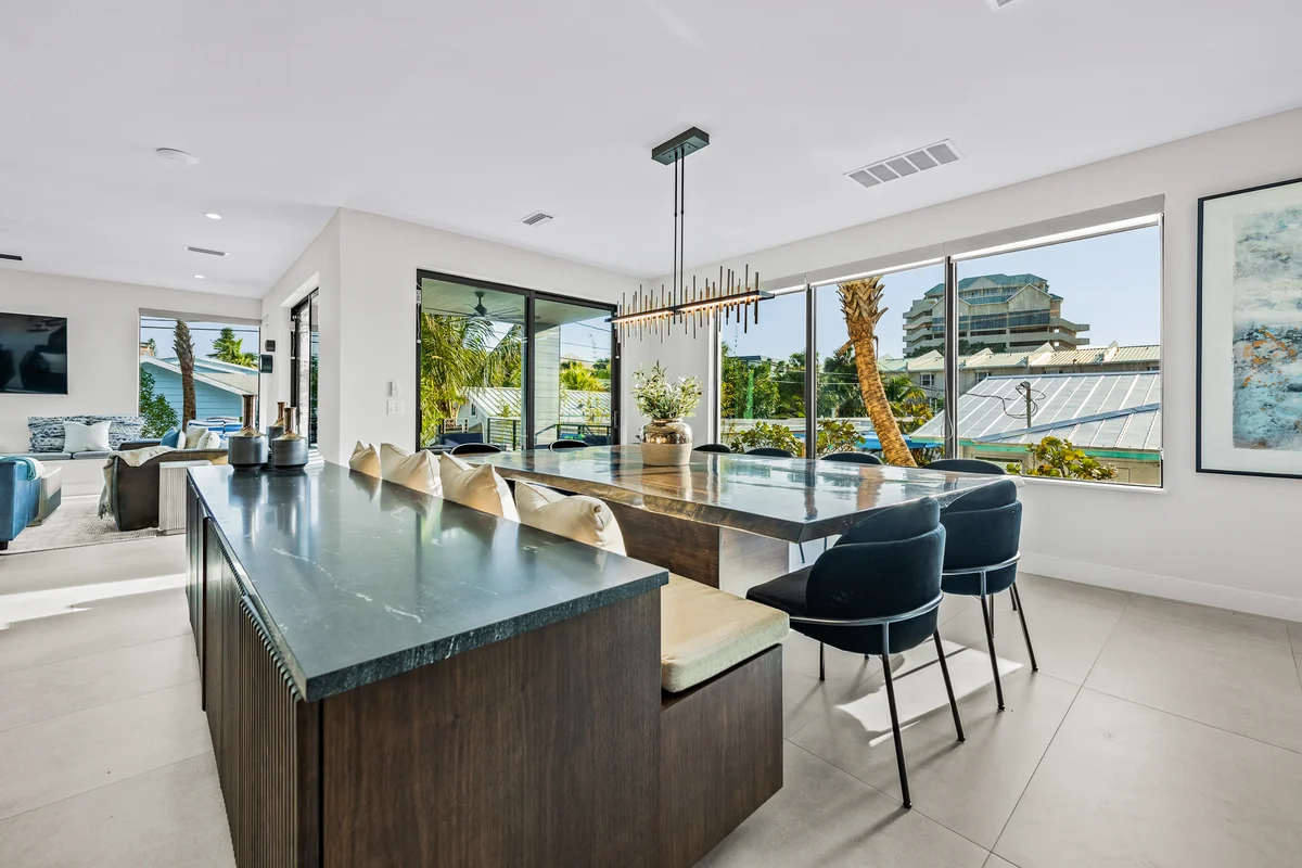 Wander Lido Retreat #89