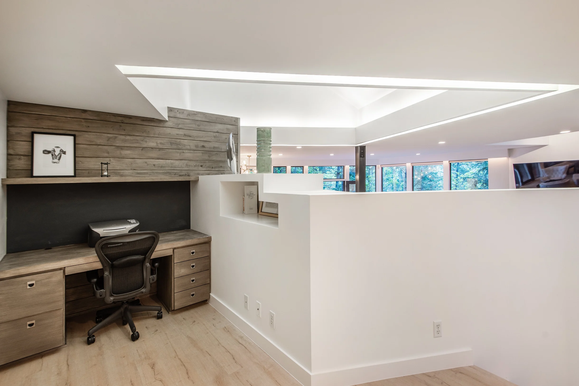 Modern Treehouse #41