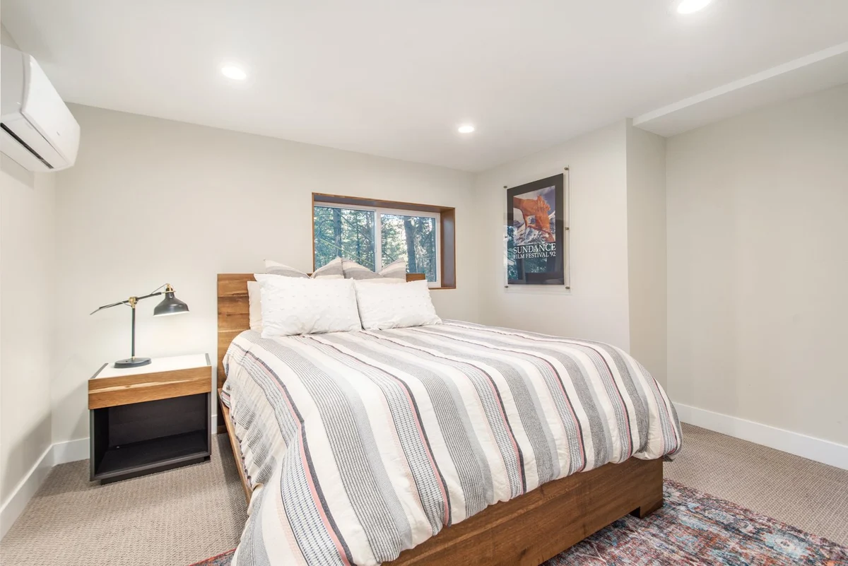 Mountain Modern #49