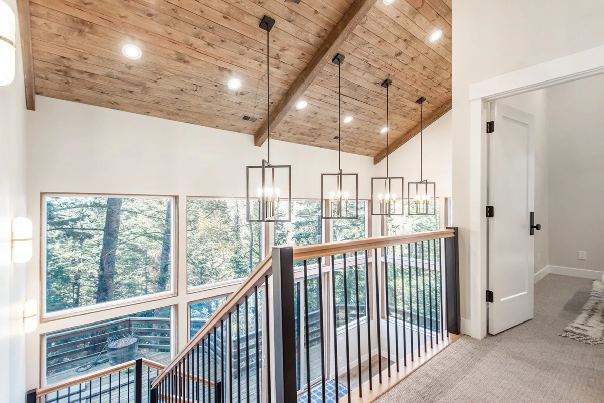 Mountain Modern #67