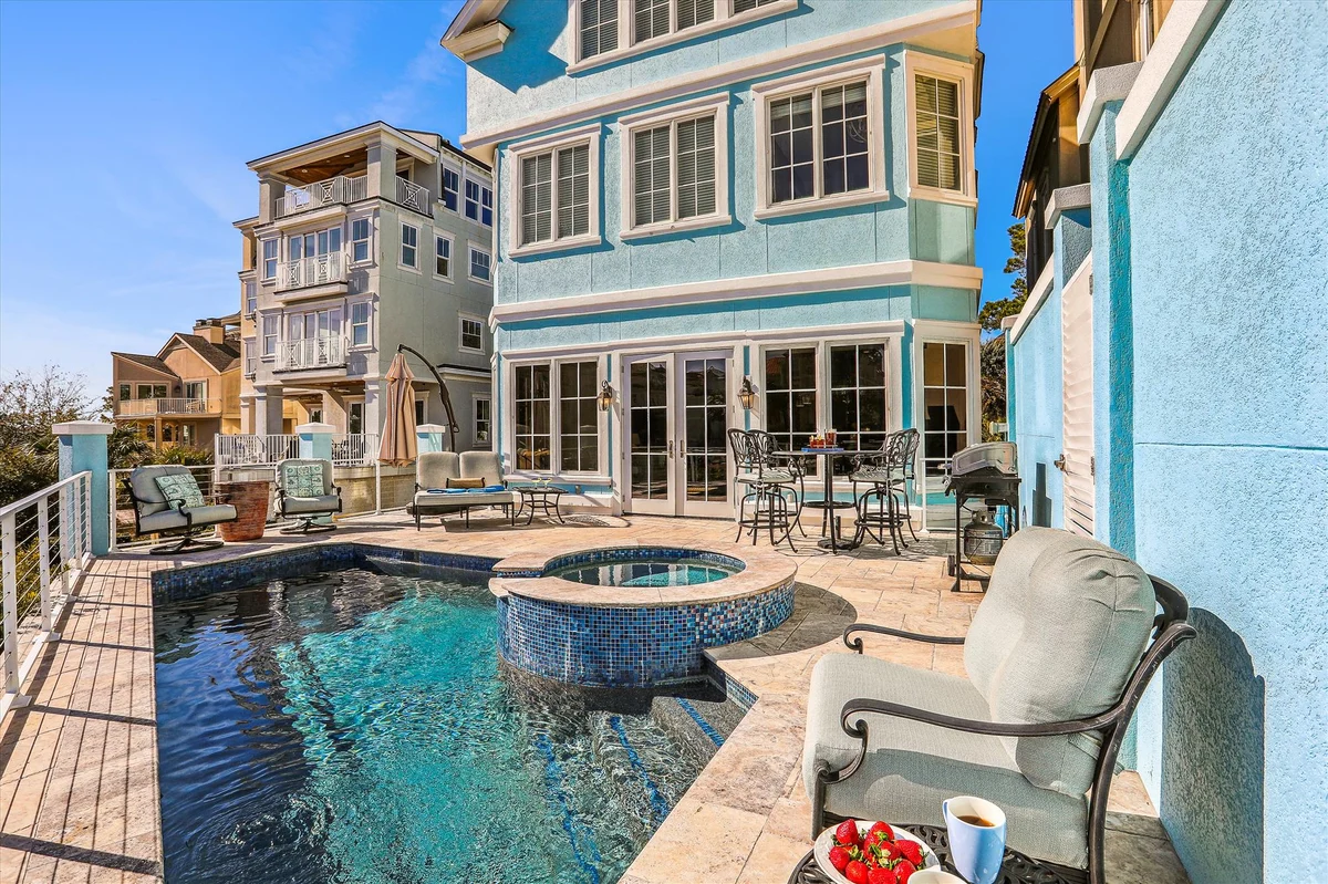 34 Bradley Circle #53