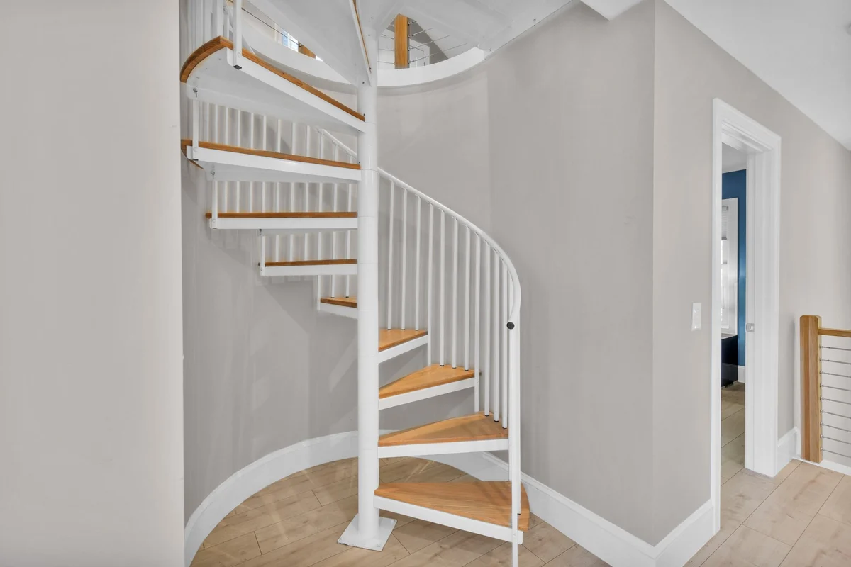 18 St. John's Place #68