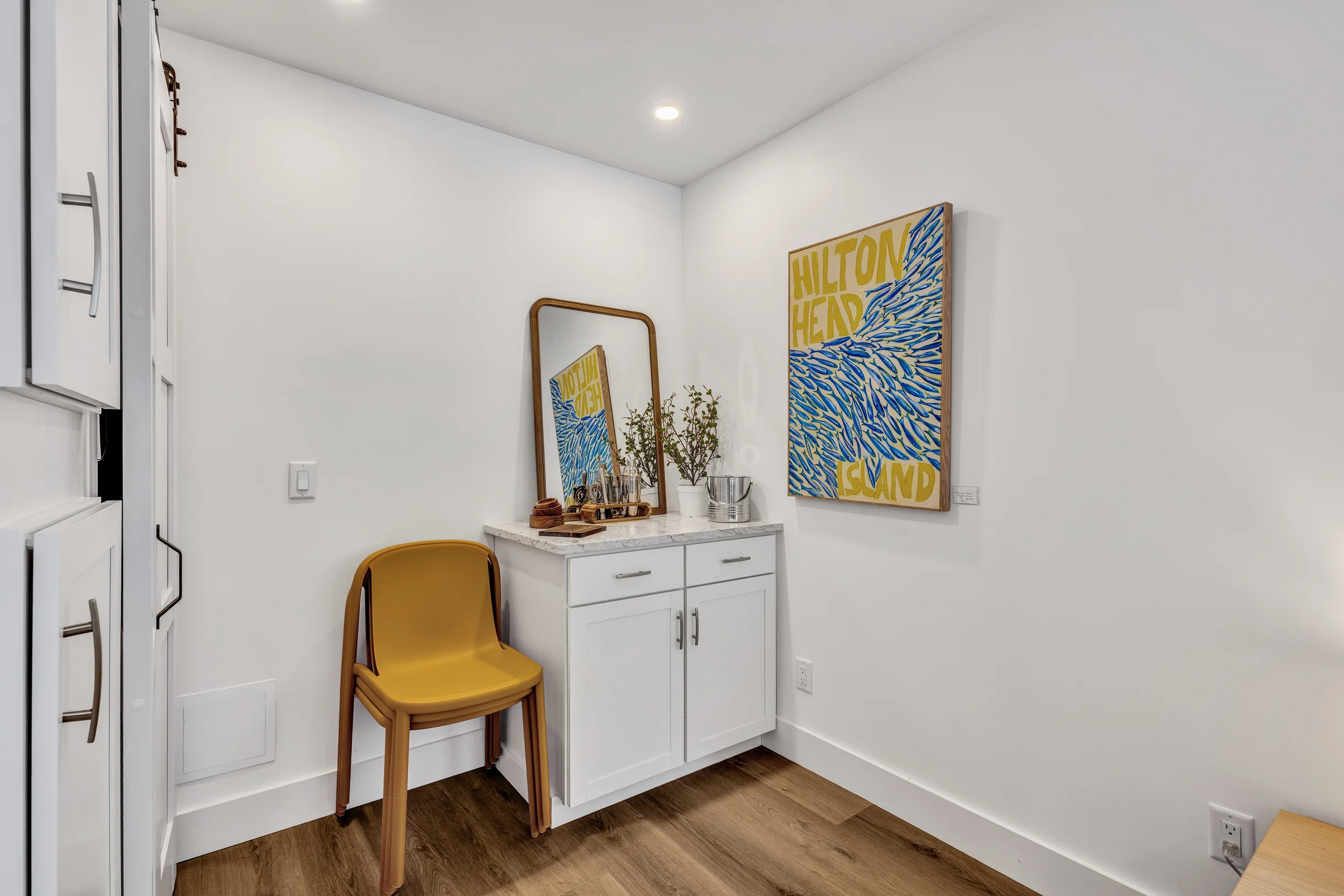11 Pender Lane #48