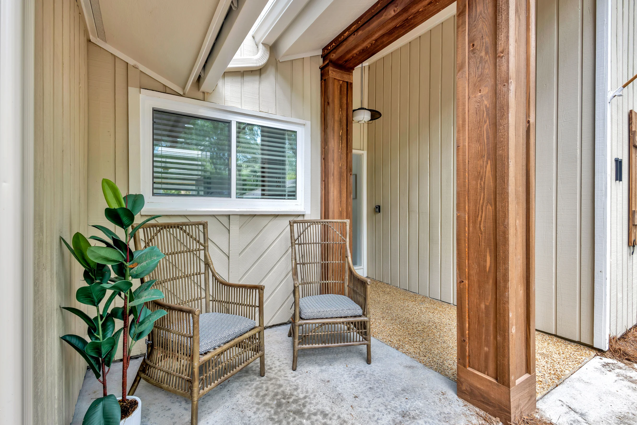 11 Pender Lane #77
