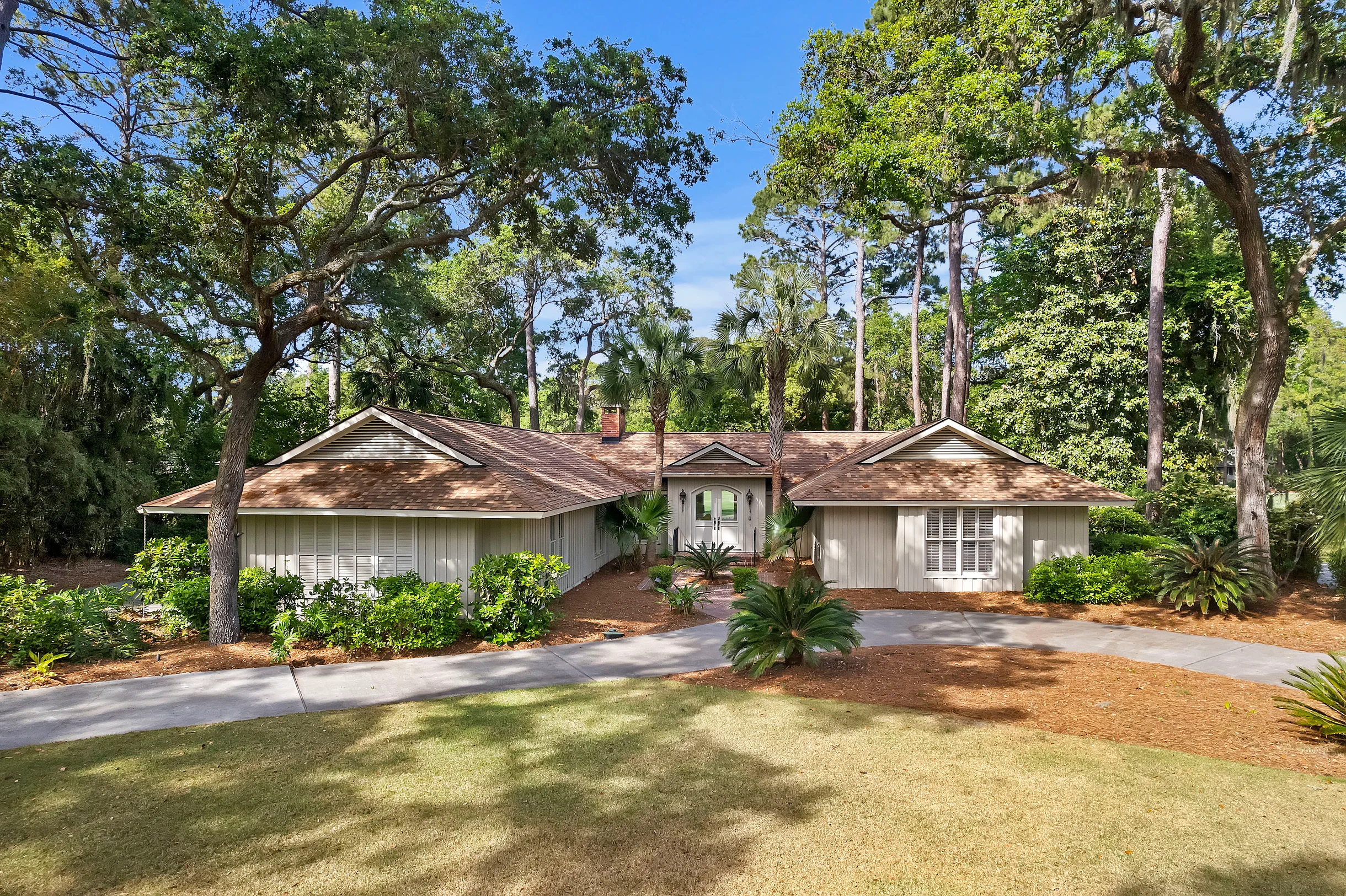 7 Red Maple Road #90