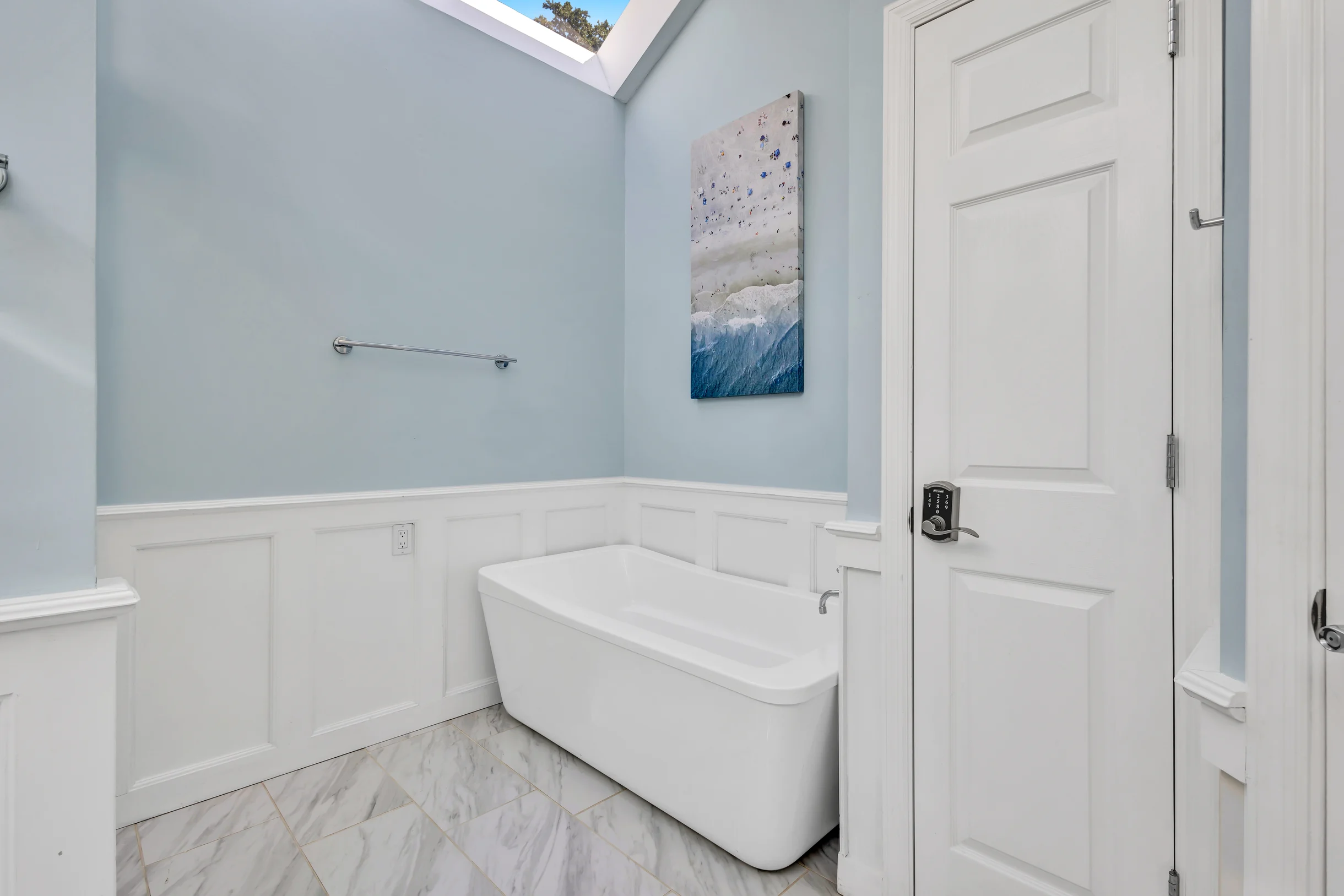 37 Sea Lane #170