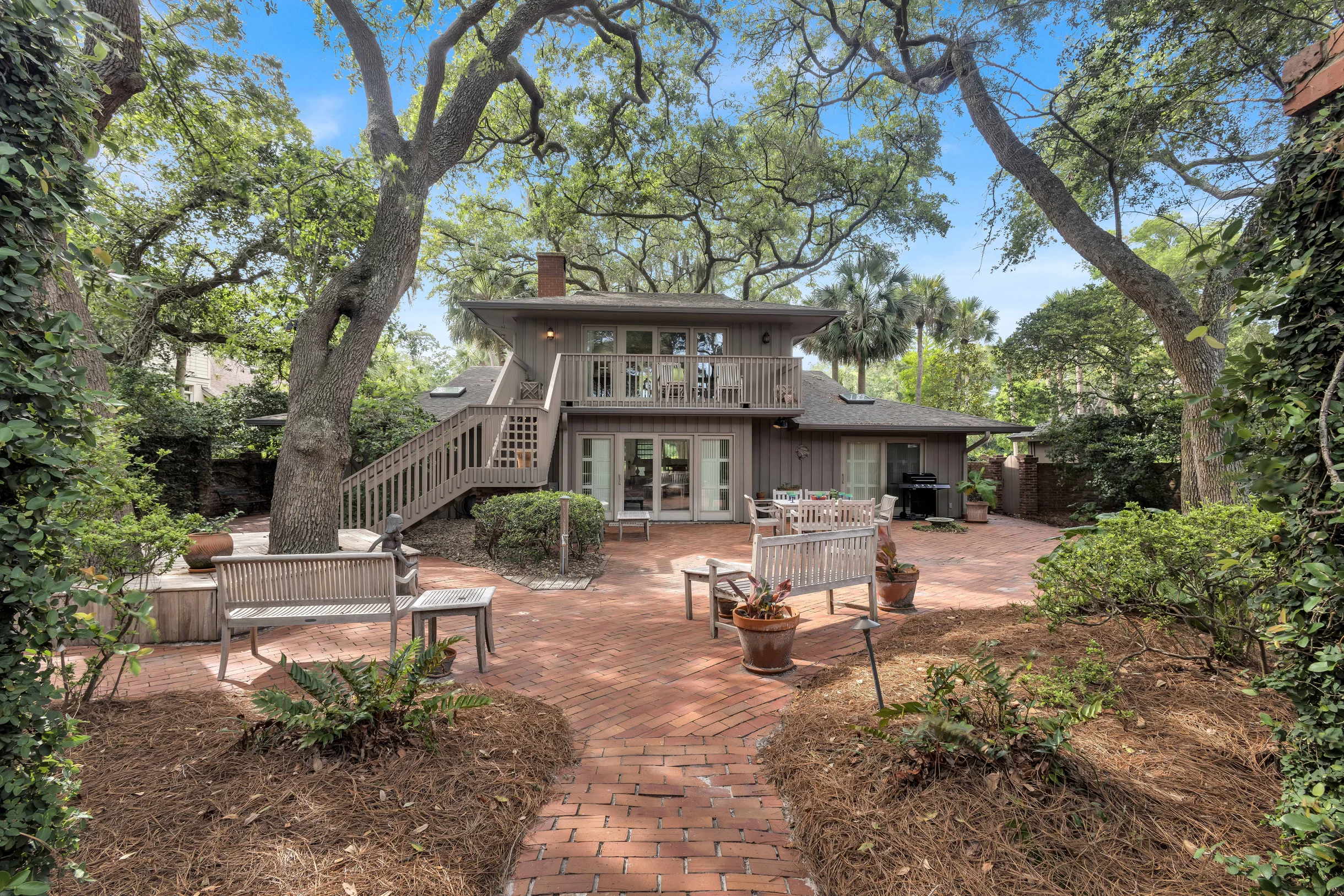 18 East Beach Lagoon #86