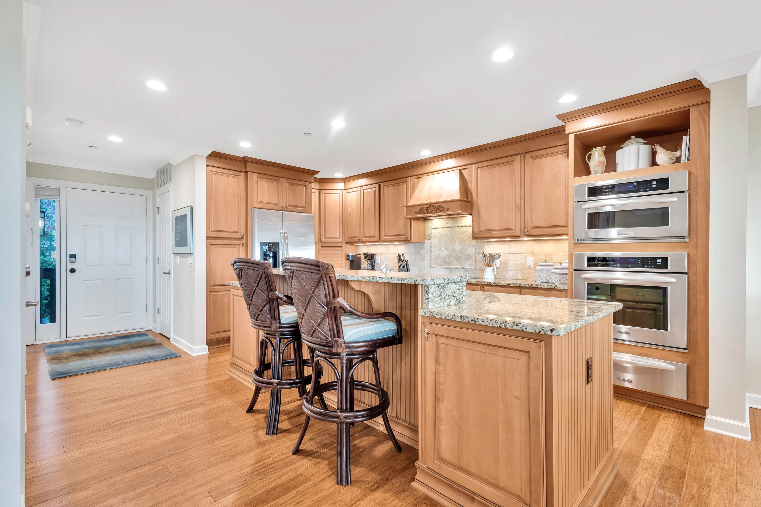 1418 South Beach Villas #90