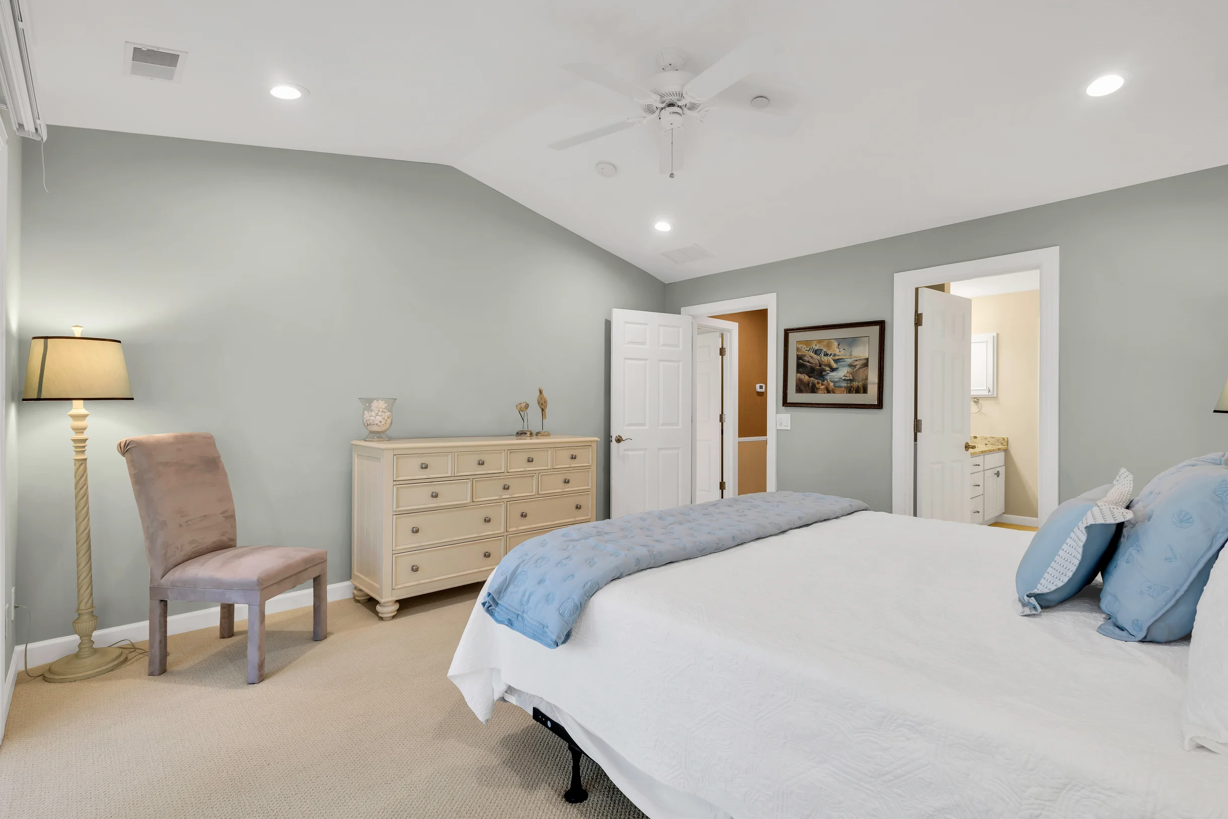 1418 South Beach Villas #76