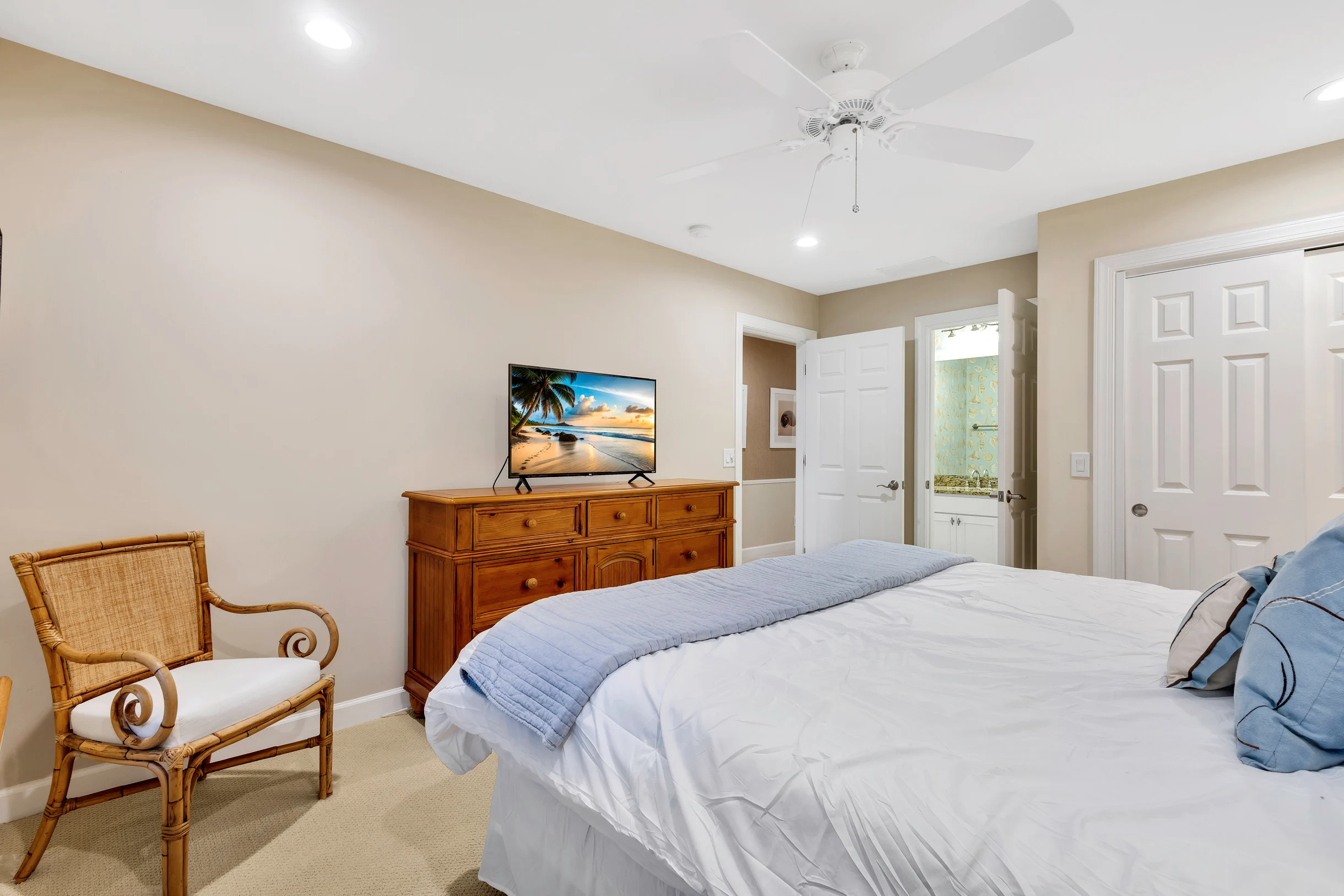 1418 South Beach Villas #93