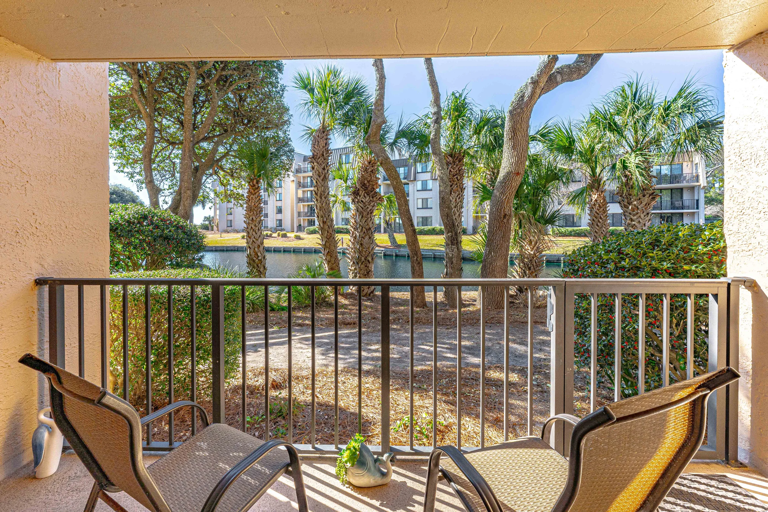 6105 Island Club #41