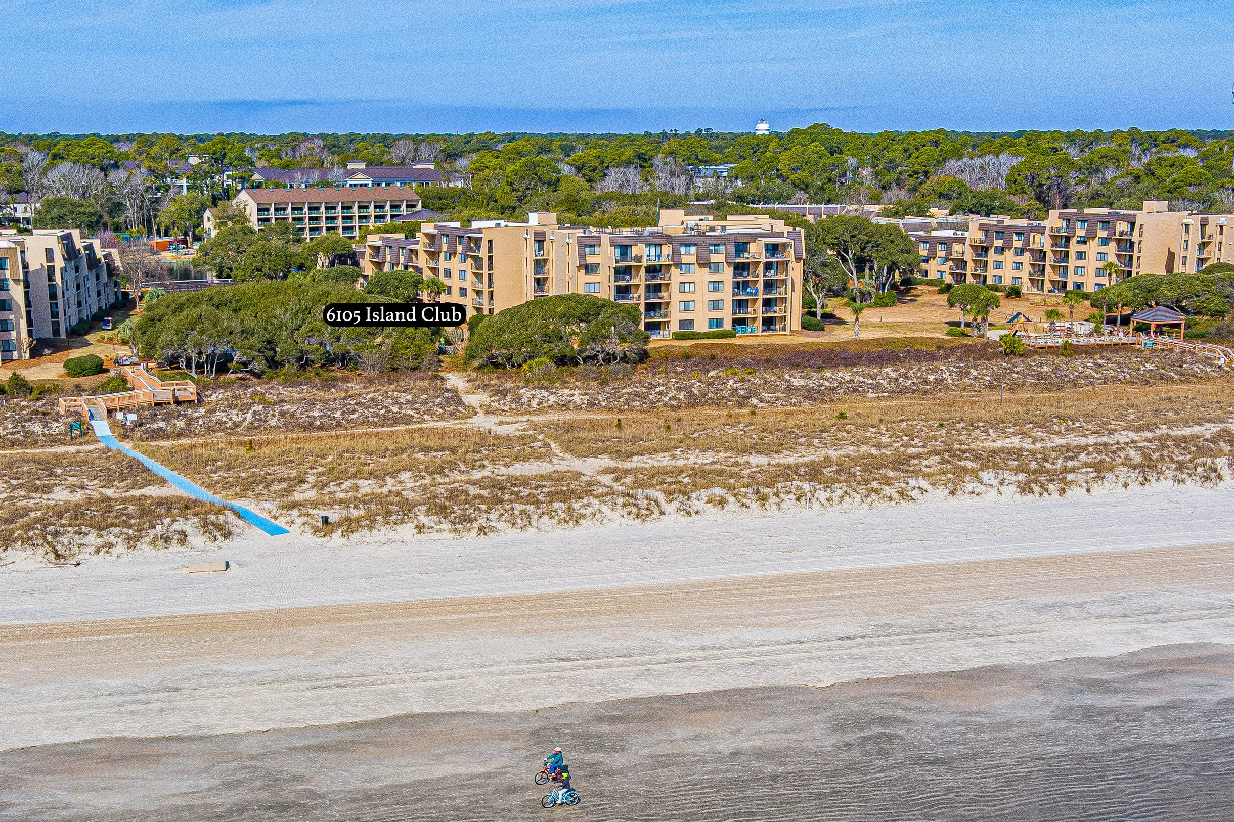 6105 Island Club #52
