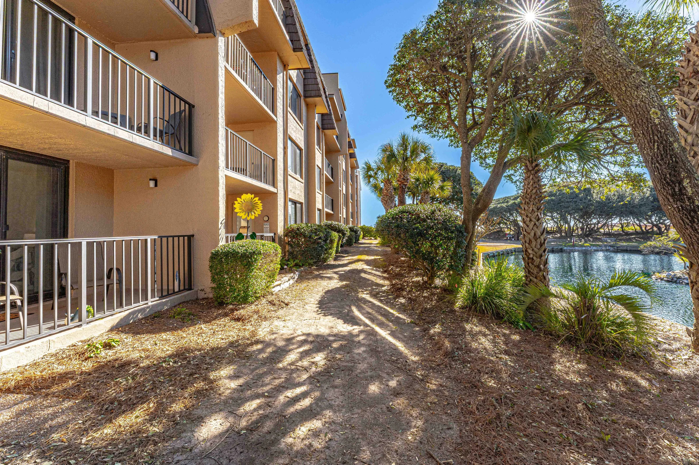 6105 Island Club #57