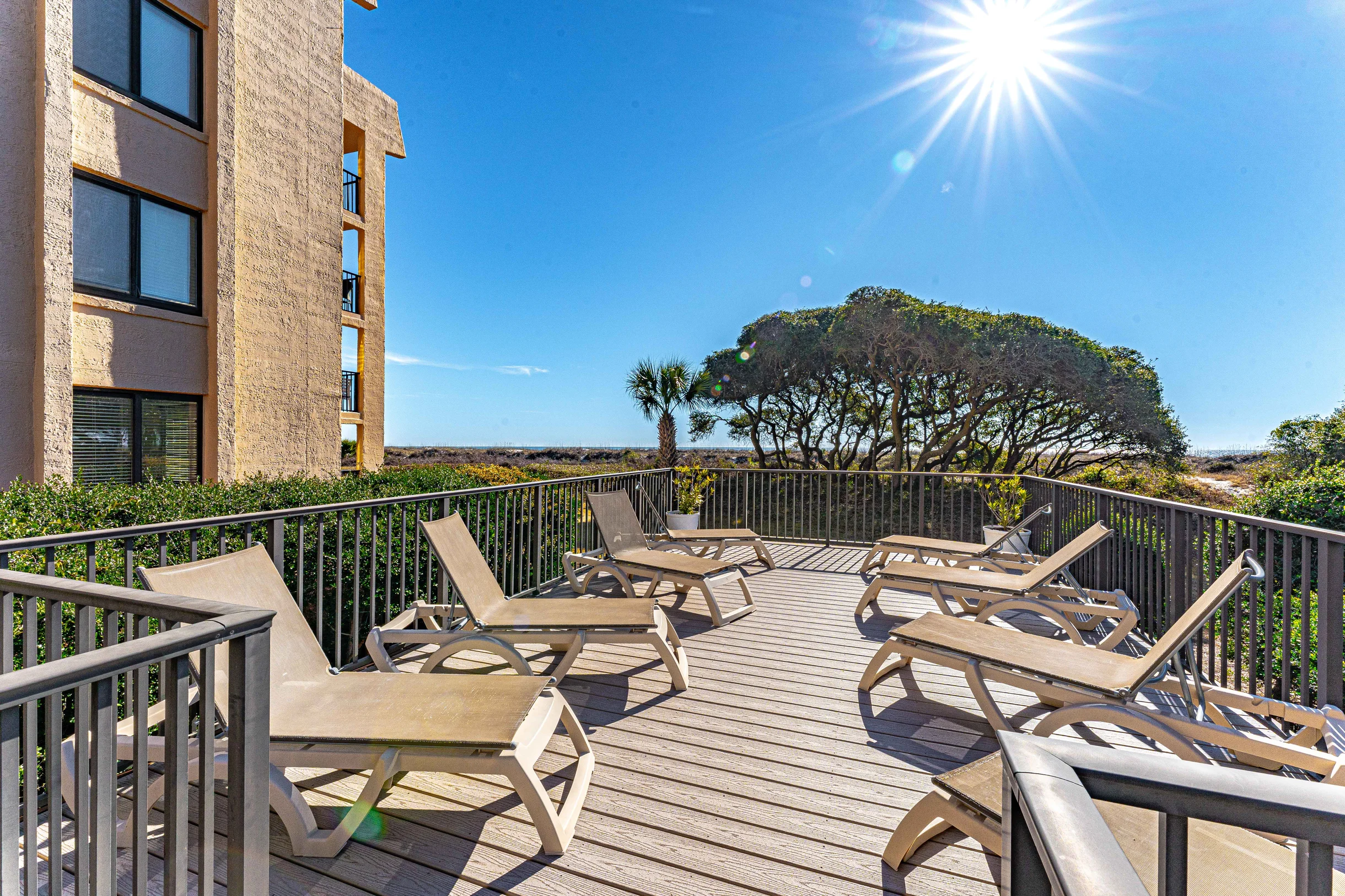 6105 Island Club #73