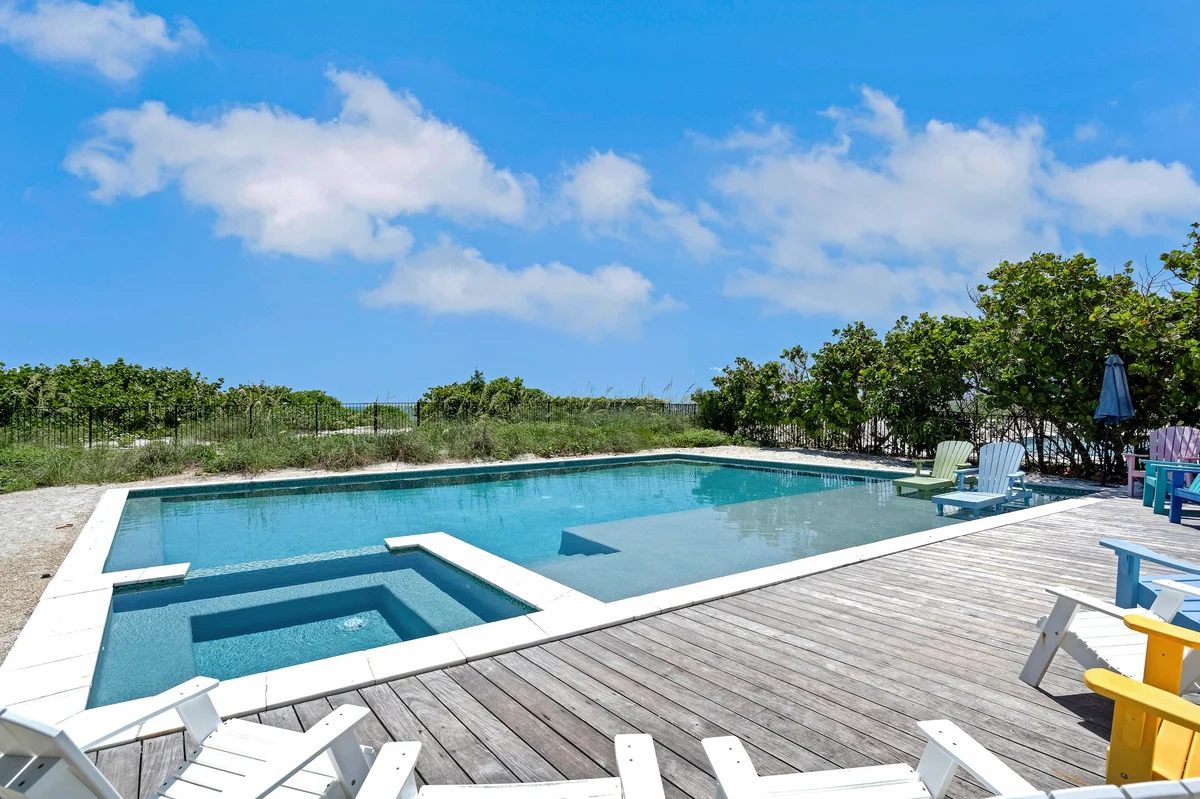 Wander Holmes Beach Golden #69