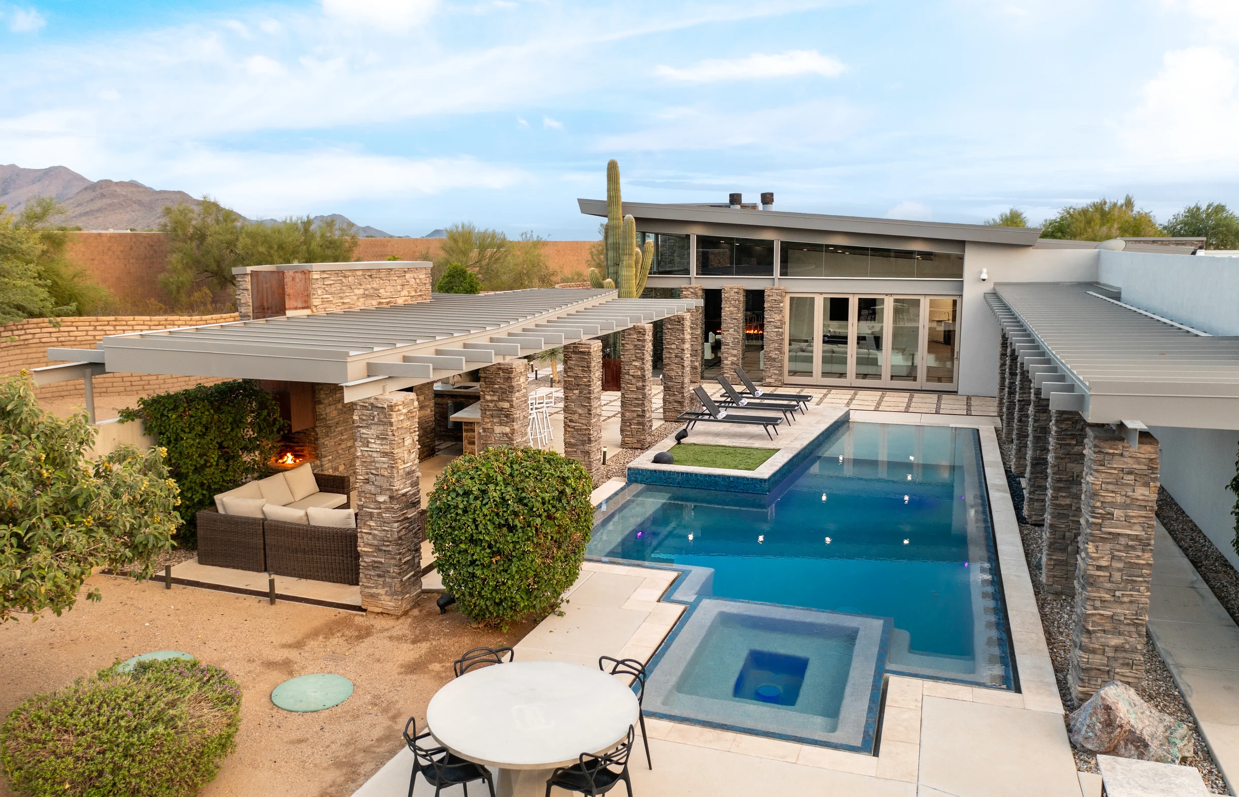 Wander Scottsdale Estate #13