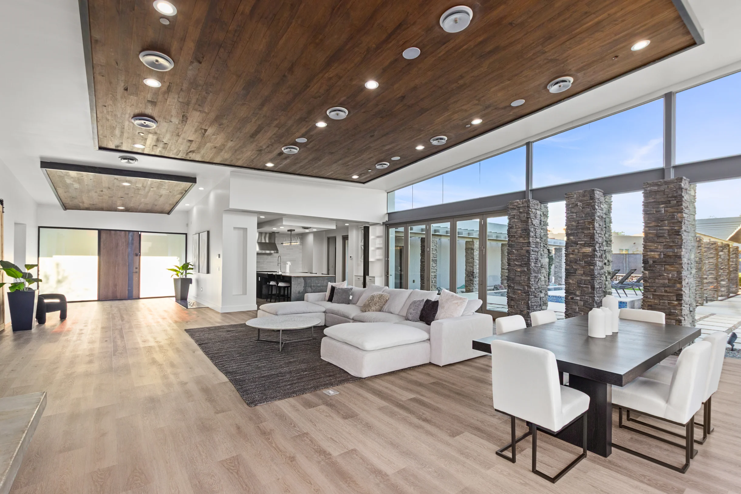 Wander Scottsdale Estate #127