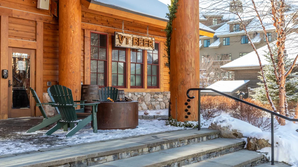 Stowe Globe Mountain Cabin | 4 Bed #36