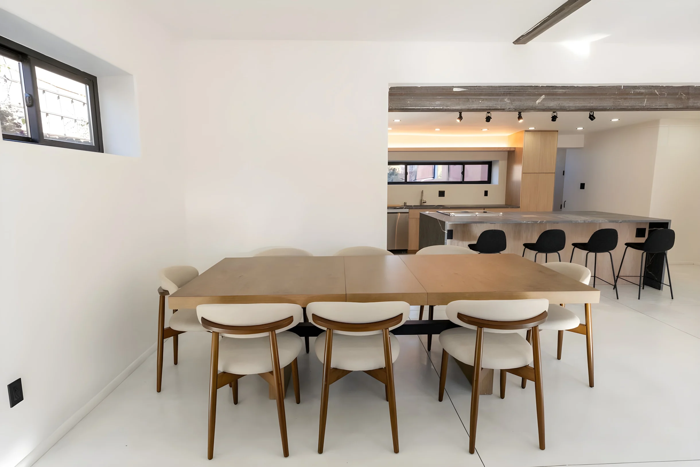 The Nicho House: Ultra-Modern Adobe - Near Plaza #15