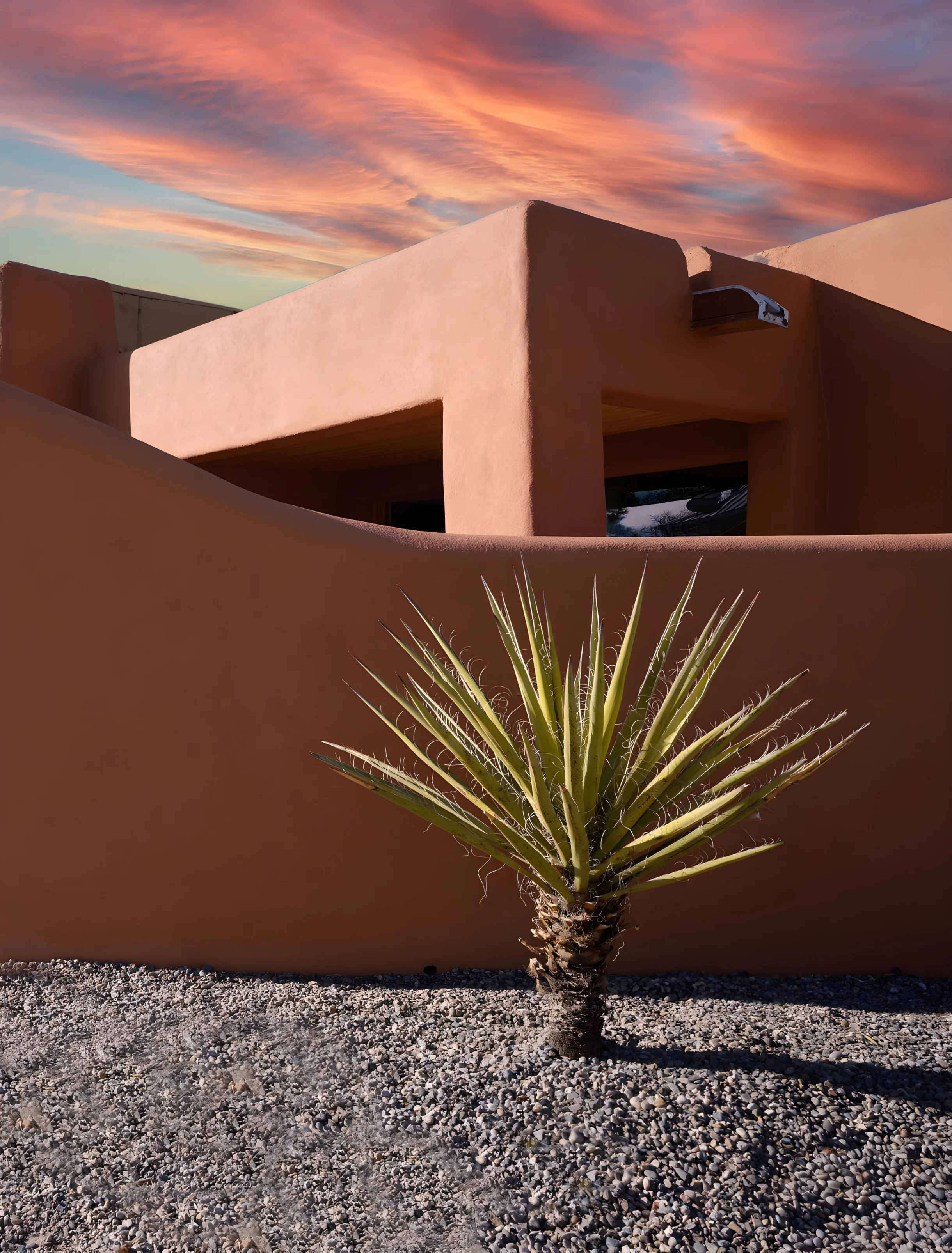 The Nicho House: Ultra-Modern Adobe - Near Plaza #35