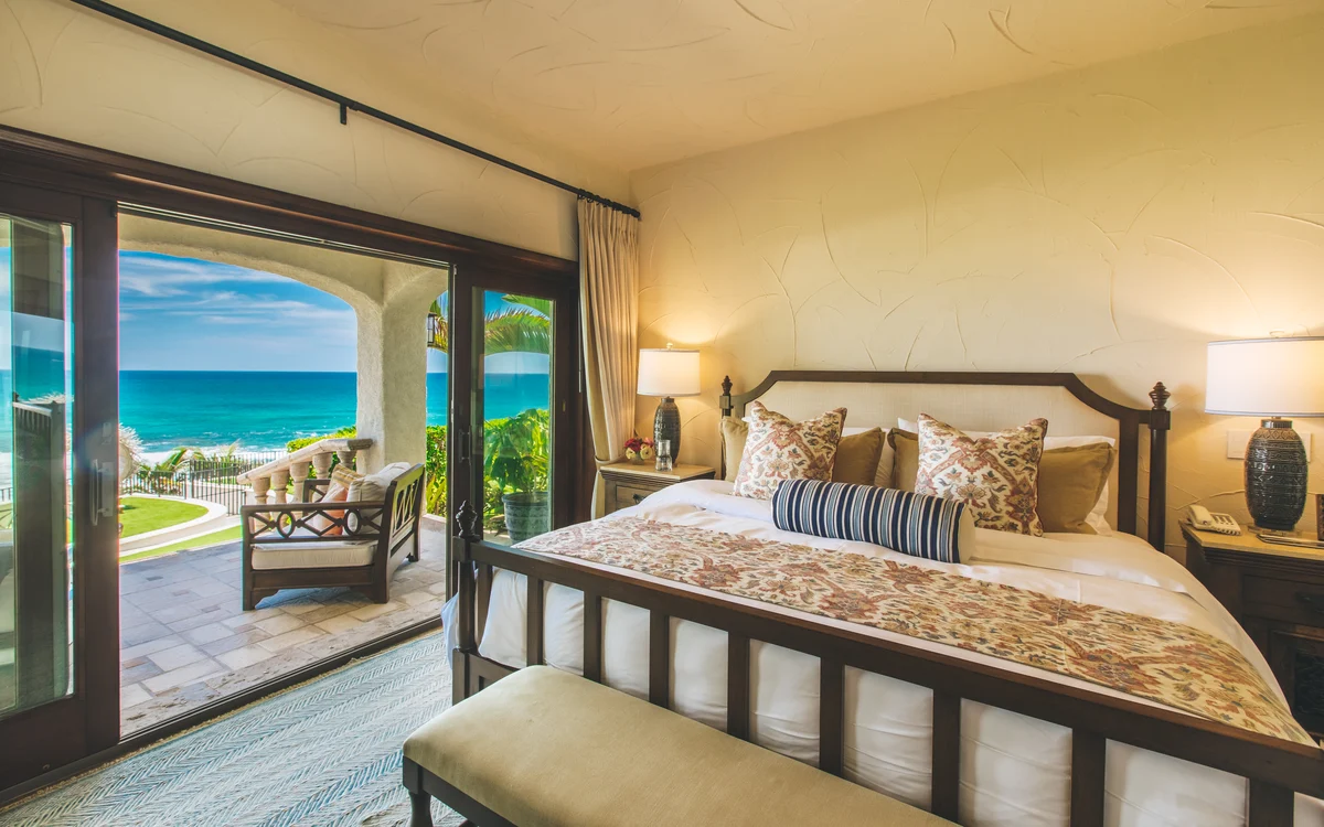 Wander Cabo Beachfront