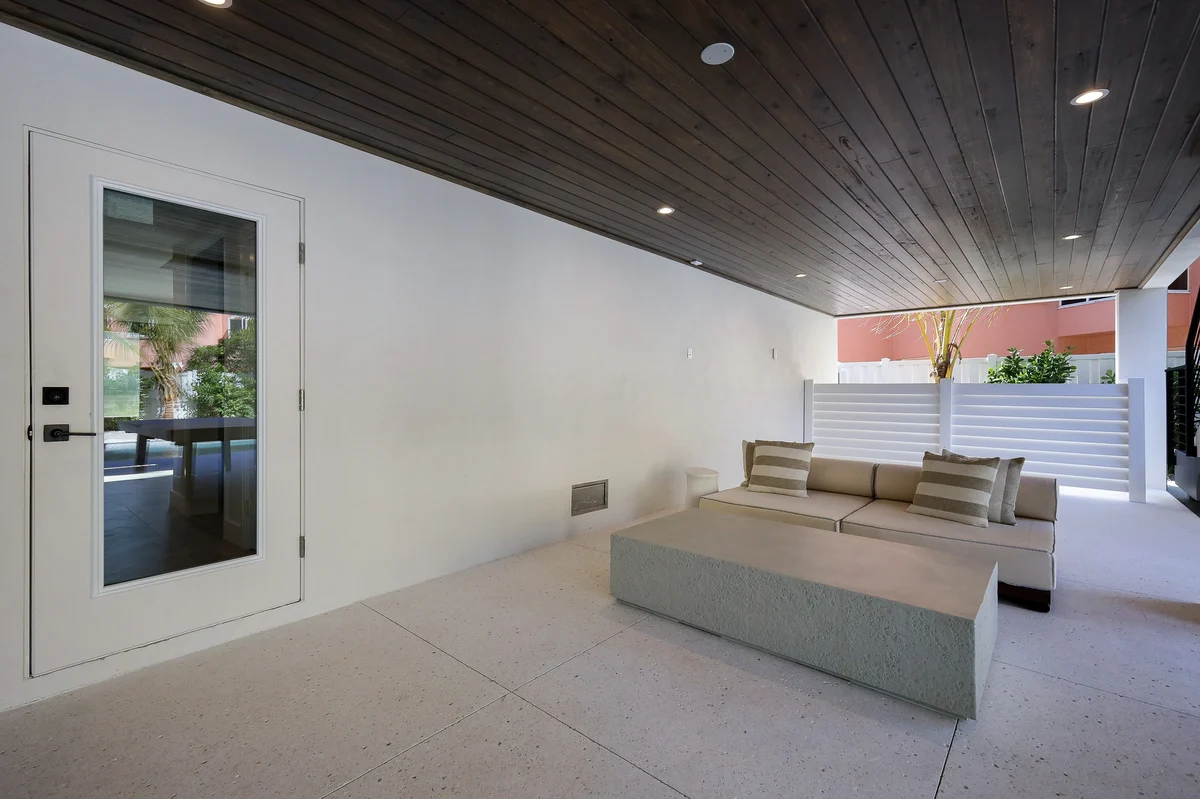 Wander Lido Palms #71