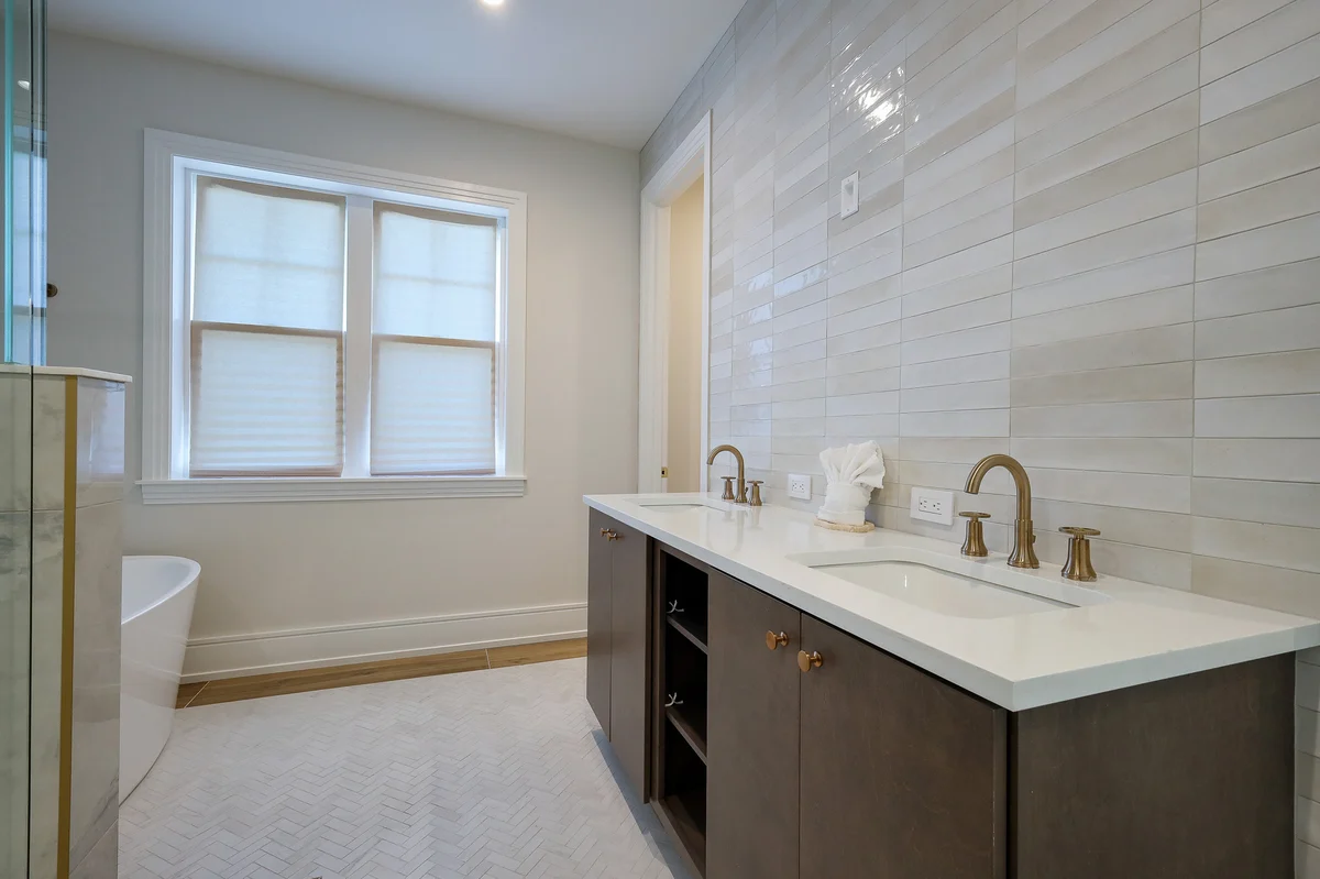 Wander Lido Palms #24