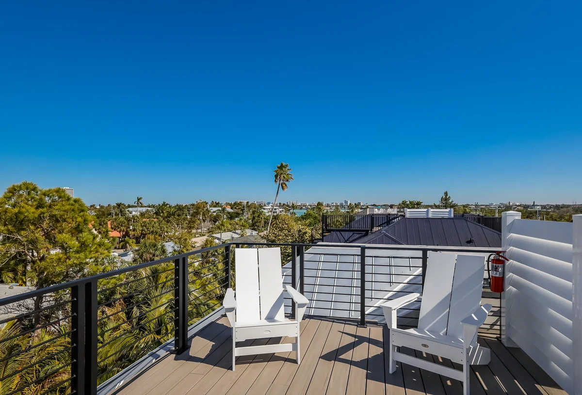 Wander Lido Palms #62