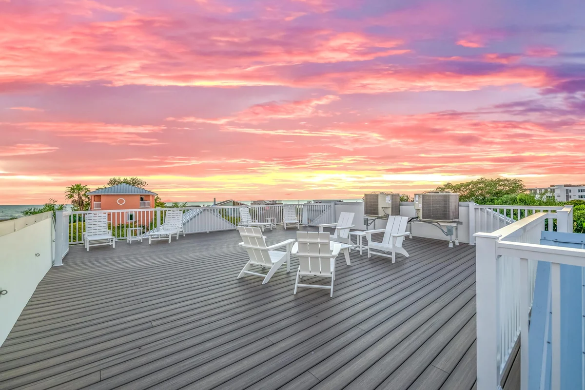 Wander Siesta Key Golden