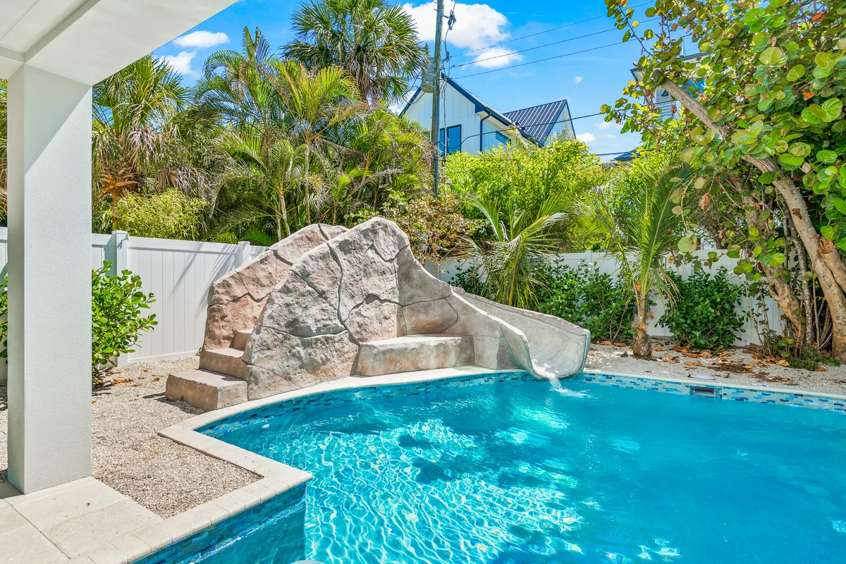 Wander Lido Tides #67