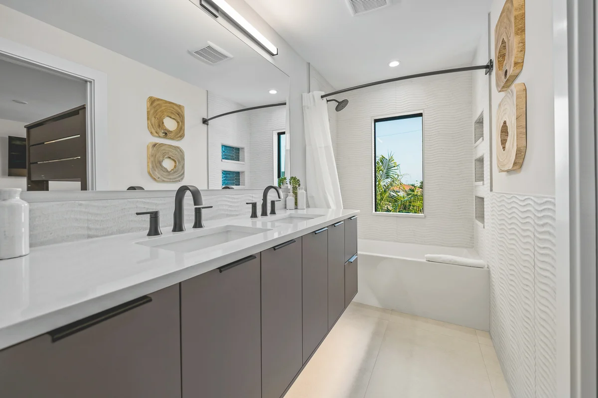 Wander Lido Retreat #36