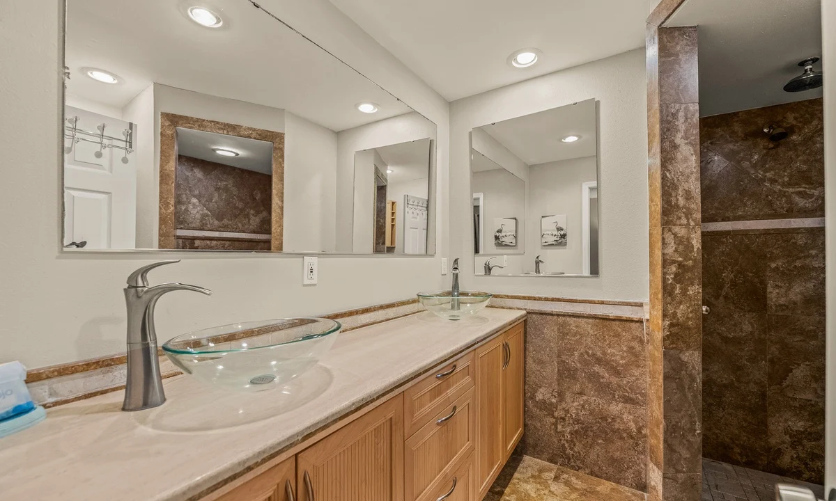 Wander Holmes Beach Pier