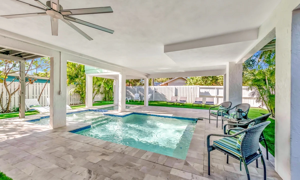 Wander Holmes Beach Pier #22