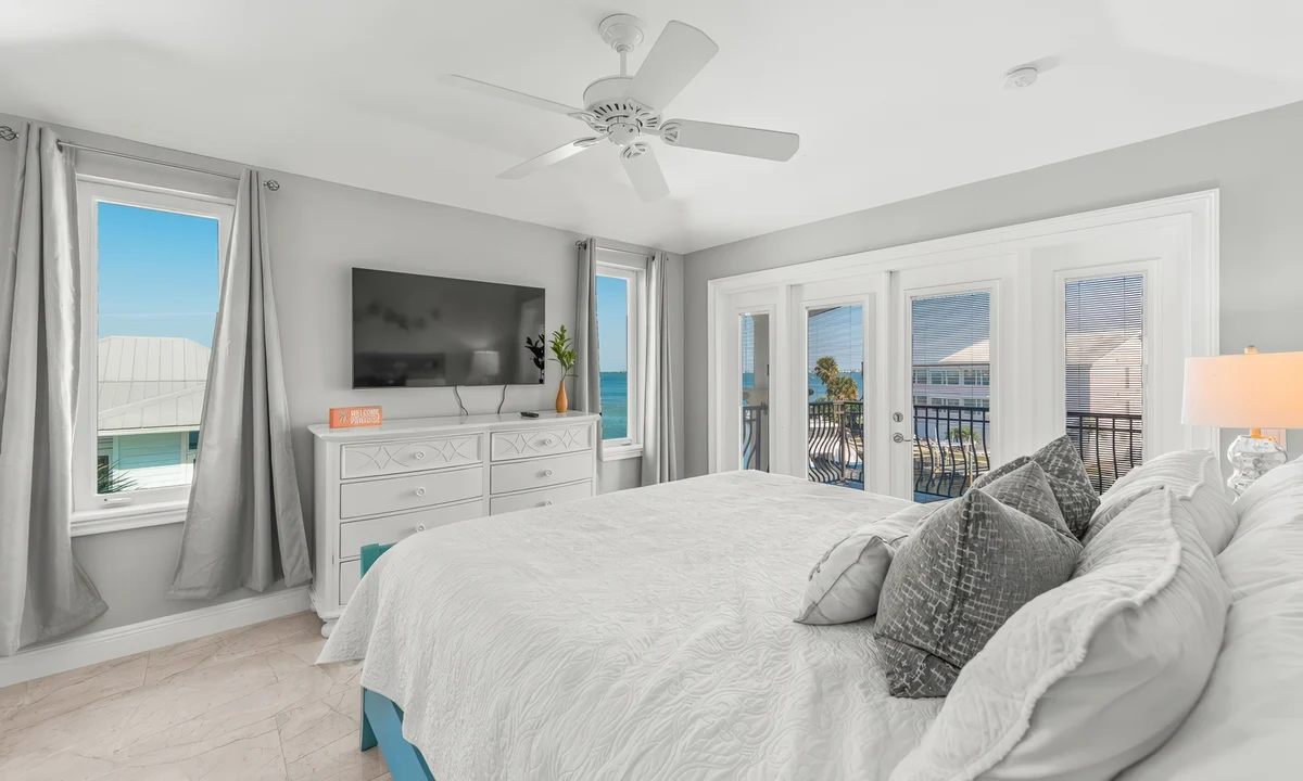 Wander Holmes Beach Harbor #31