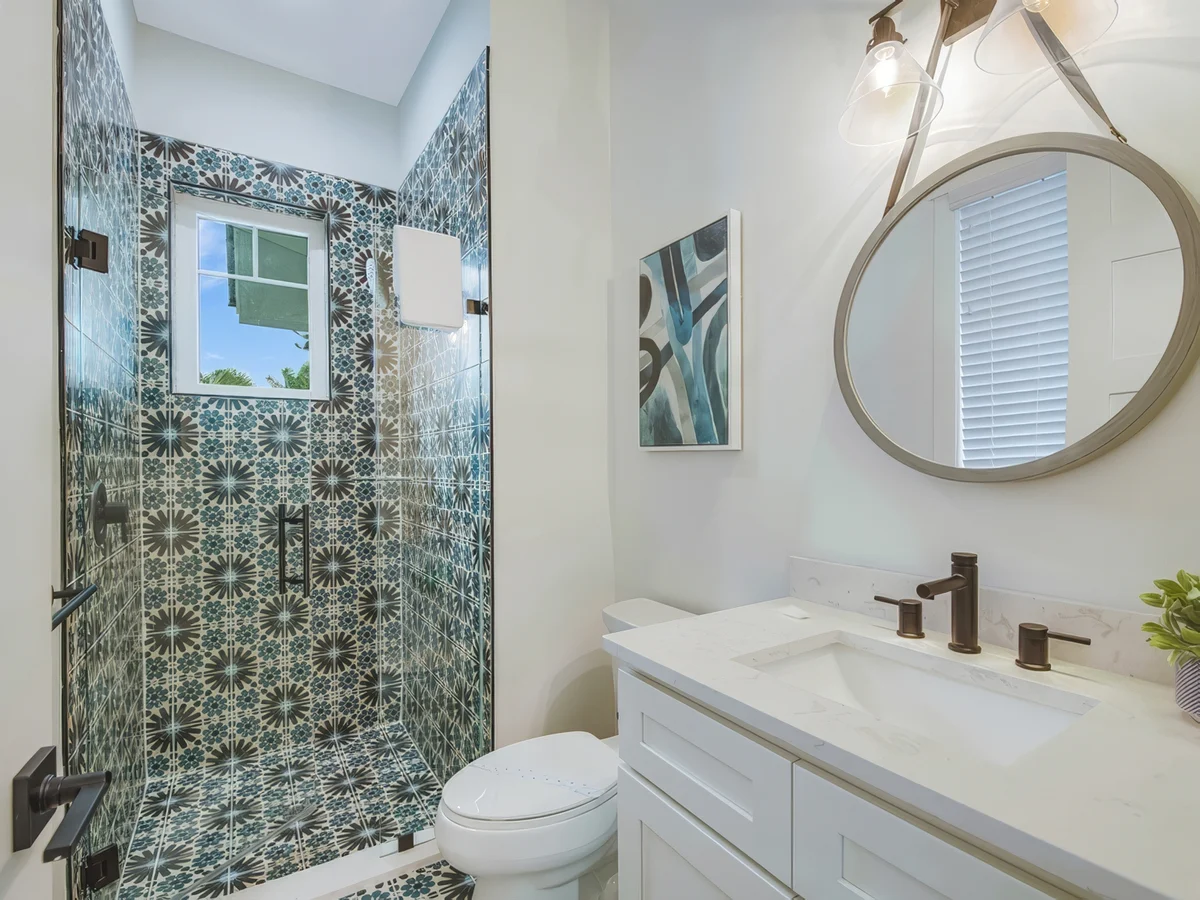 Wander Anna Maria Escape