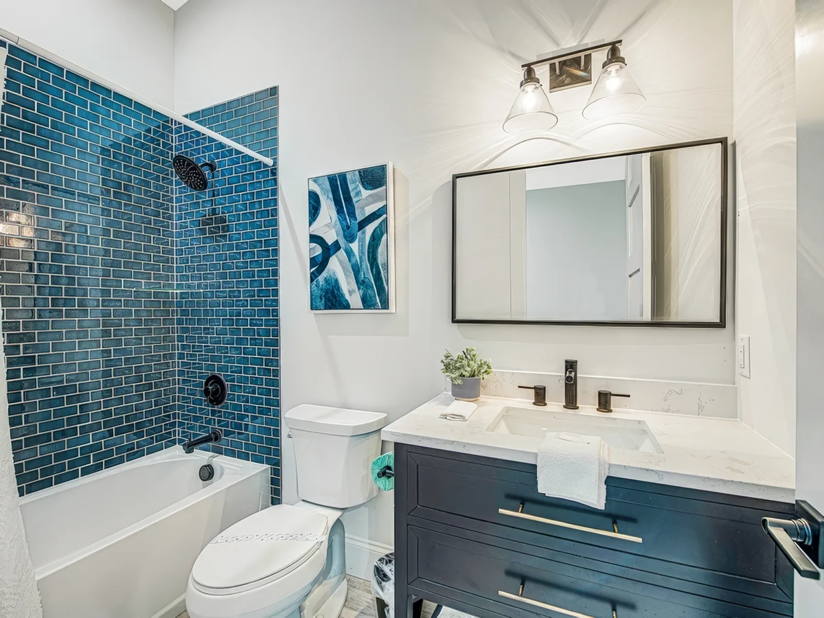 Wander Anna Maria Escape #23