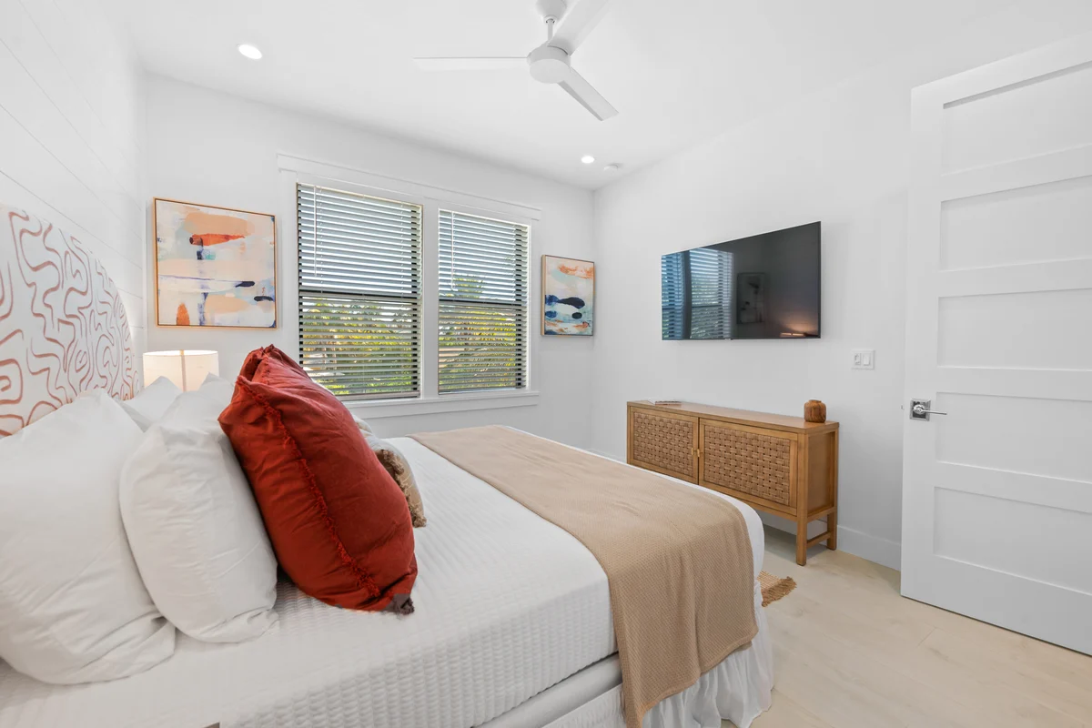 Wander Lido Key Escape #35