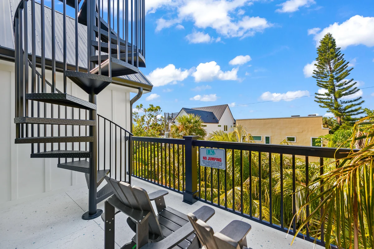 Wander Lido Key Escape #55