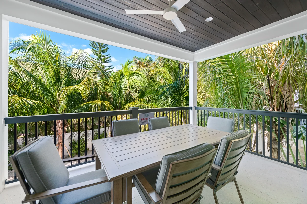 Wander Lido Key Escape #40