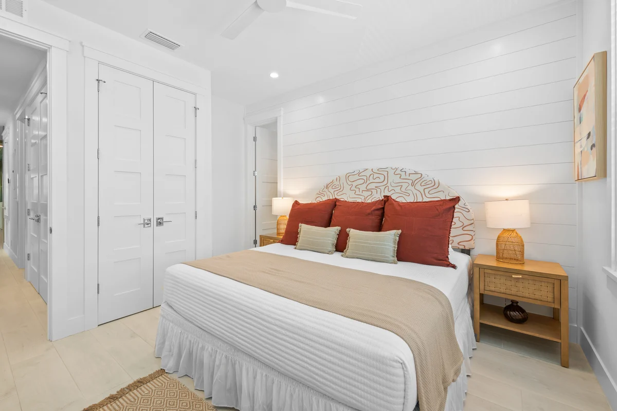 Wander Lido Key Escape #57