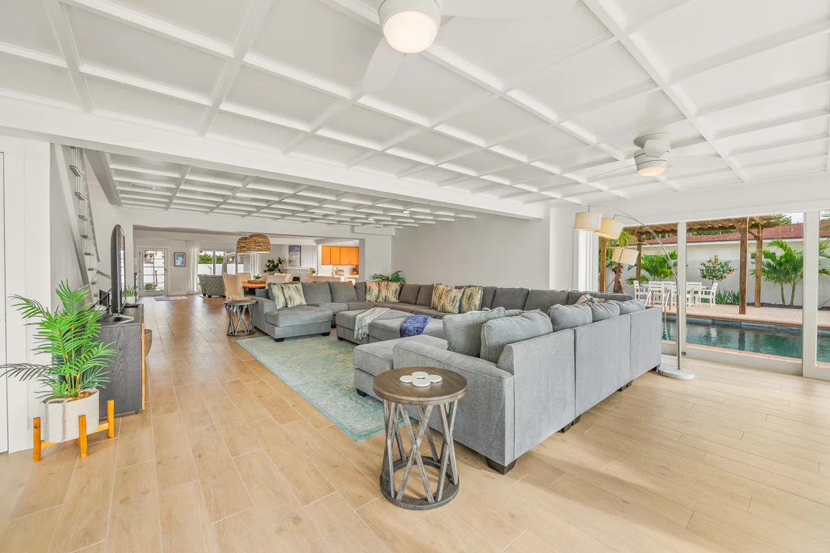 Wander Lido Key Glow #55