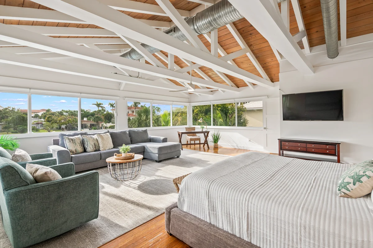 Wander Lido Key Glow #24