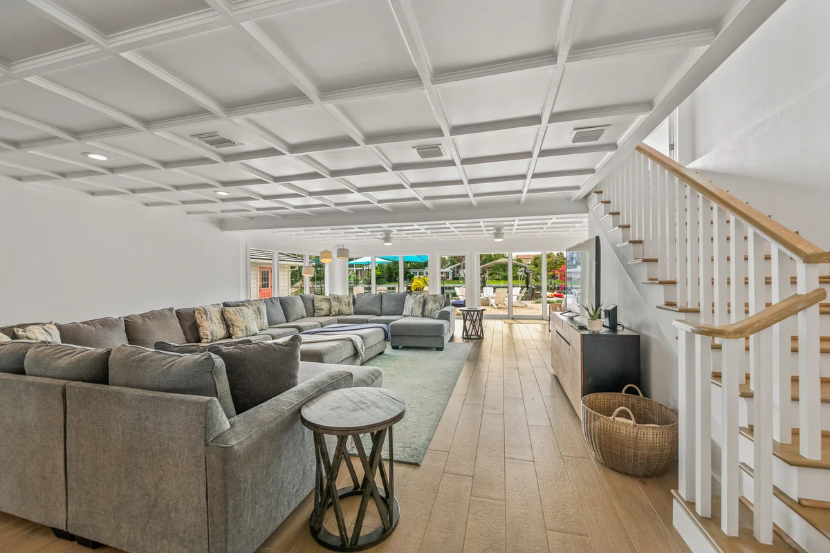 Wander Lido Key Glow #60