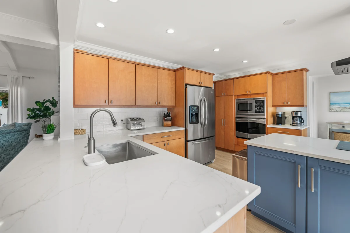 Wander Lido Key Glow #61